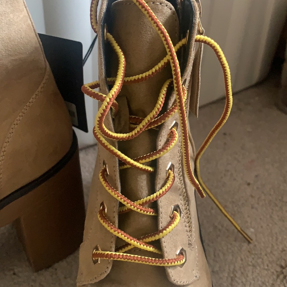 Boots - Picture 2 of 3